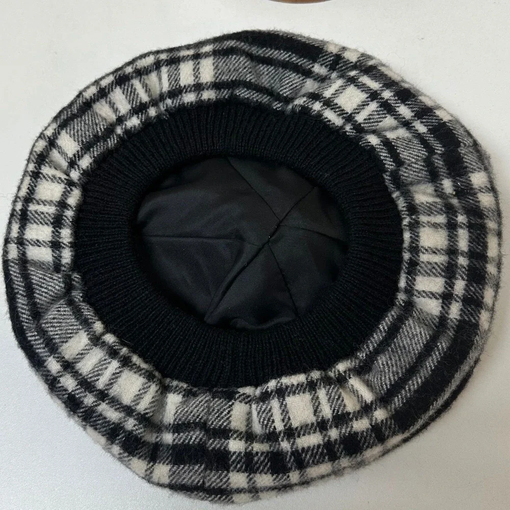 Unbranded good pre
